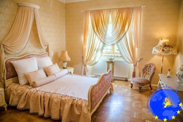 Pakruojis Manor'S Palace Boutique Hotel Esterno foto